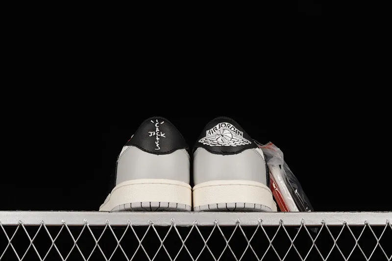 All Categories Air Jordan Jordan Series Basketball Shoes Air Jordan 1 Low Travis Scott x Air Jordan 1 AJ1 Joe 1 Knitted Lightning Barb Low Basketball Shoes DM7866-133